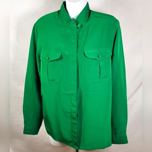 SK & Company Tops - SK & COMPANY Kelly Green Button-up Blouse - Size 10